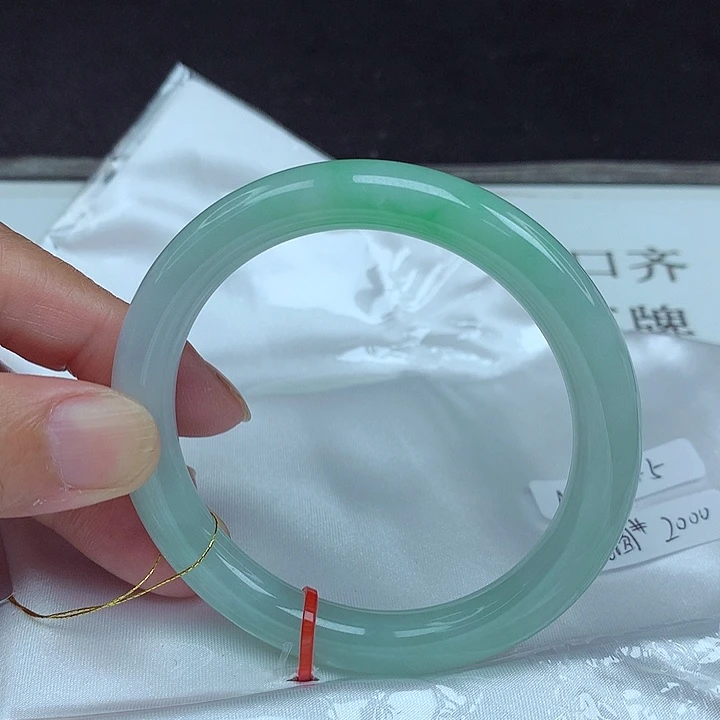 翡翠未镶嵌手镯56圈4845