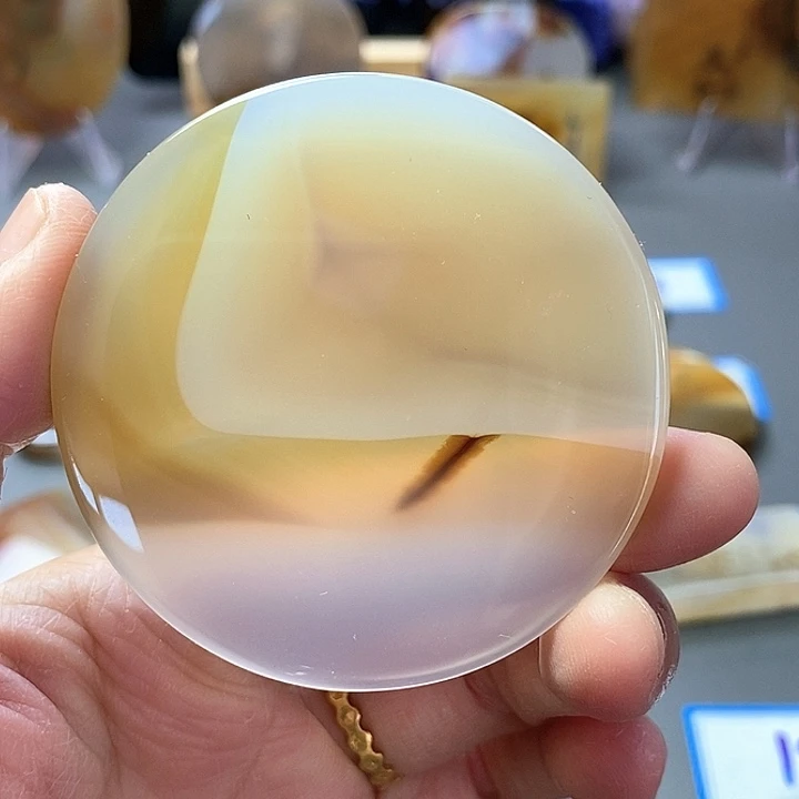 玛瑙/玉髓未镶嵌珠宝半成品