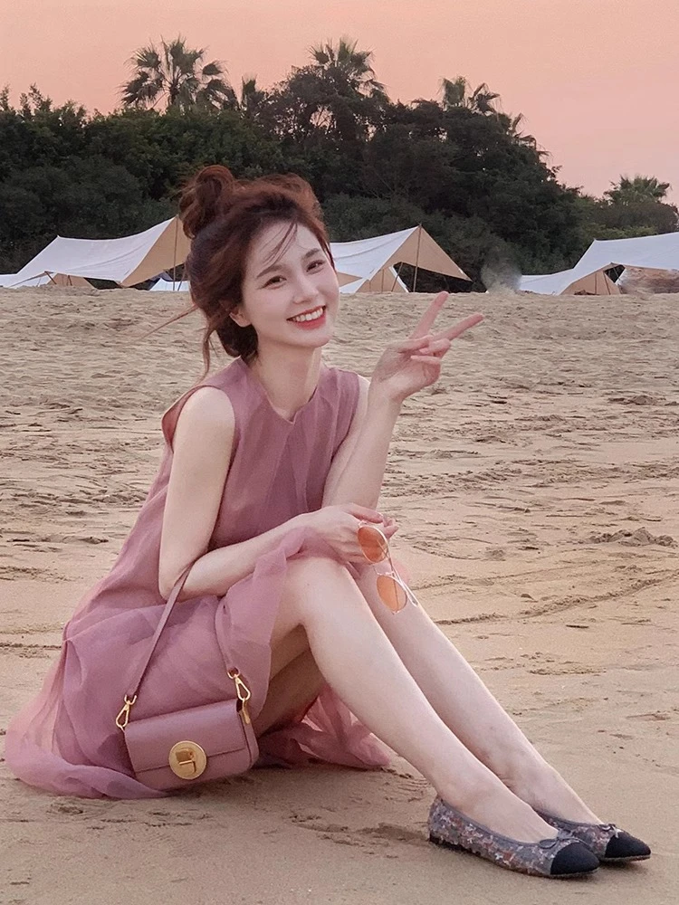 五一出游穿搭女装千金清冷感贵系洋气衣服女网纱裙粉色无袖连衣裙