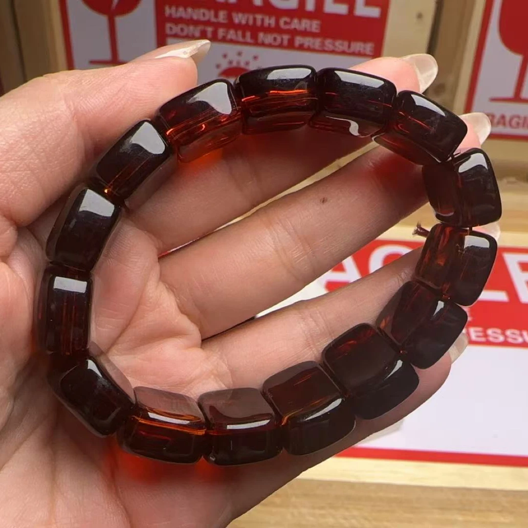 A832血珀手串  无礼盒