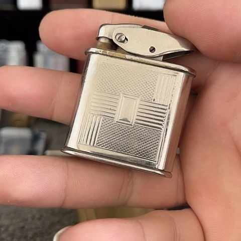 古董打火机法国磕头