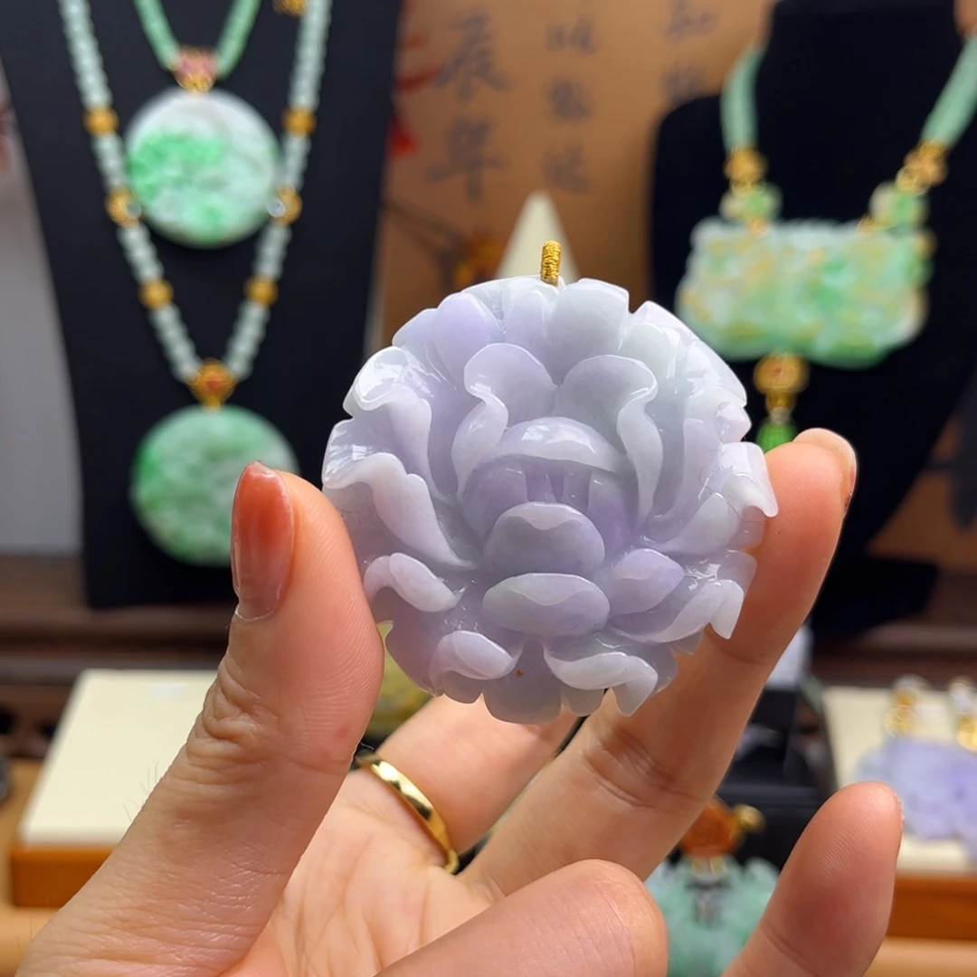 翡翠未镶嵌颈饰天然翡翠