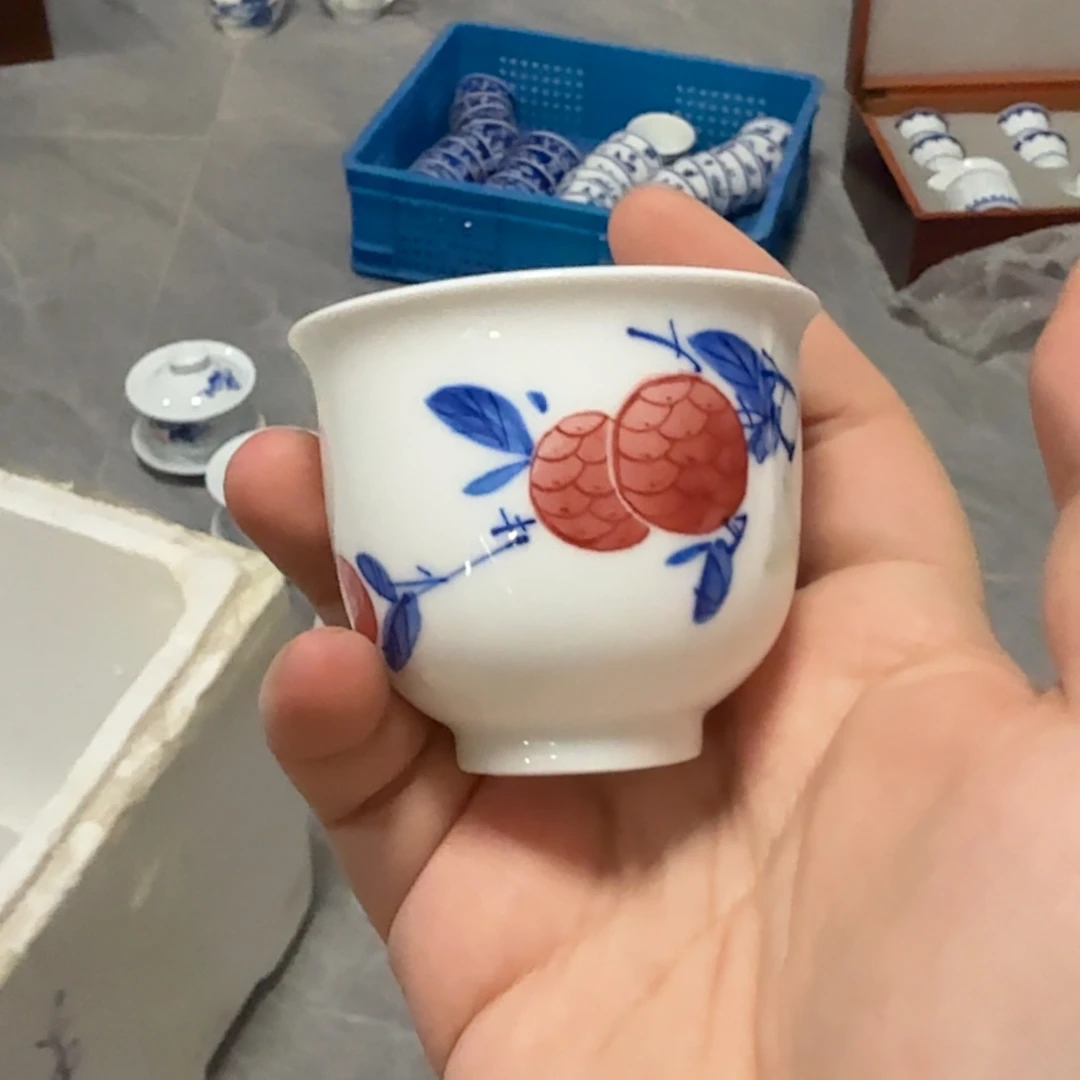 瓷片这个世界都是美好