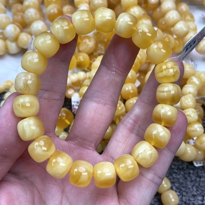 琥珀未镶嵌珠宝奇石10