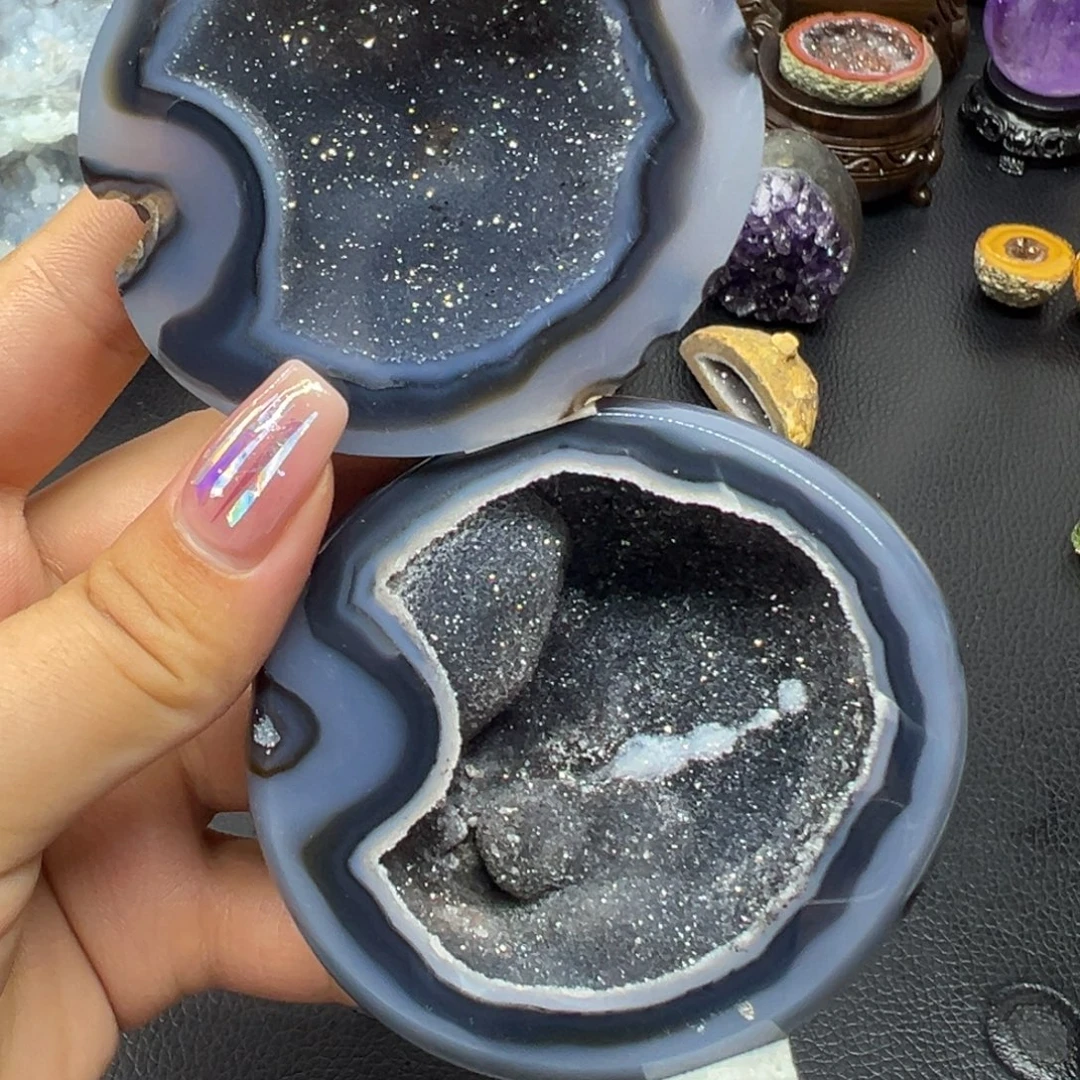 未镶嵌水晶大型摆件（非配饰）