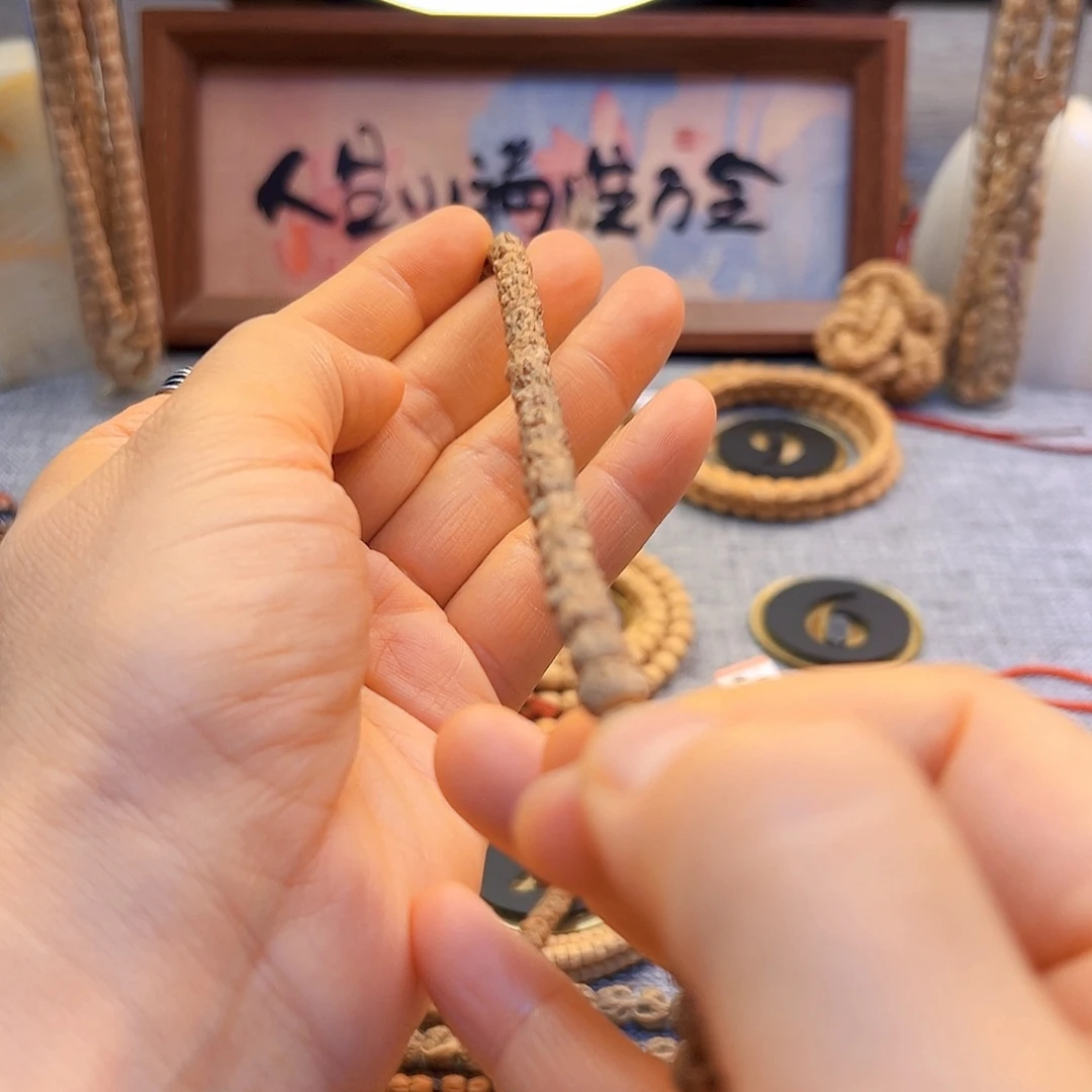 …***.柏香籽/百香籽吊坠