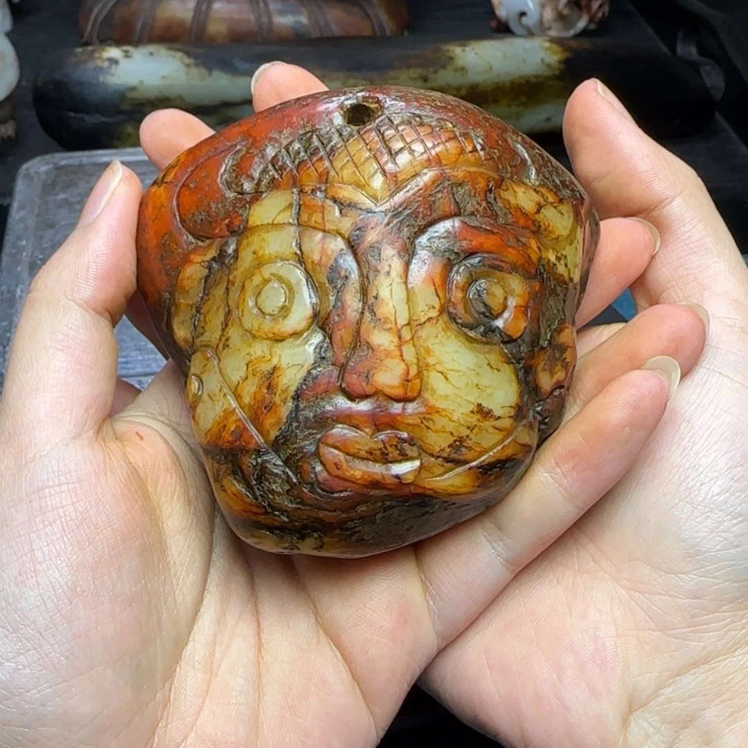 重***过和田玉（糖玉）未镶嵌挂件