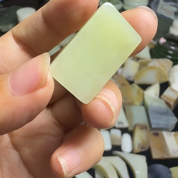 和田玉（糖玉）未镶嵌珠宝半成品