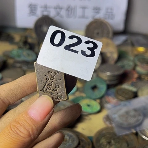 铜天**果复古文创工艺品