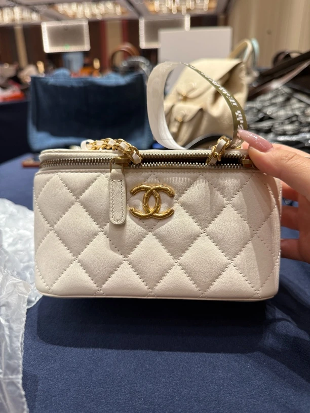 95新 Chanel/香奈儿 大吉中古sz/Chanel香奈儿白色长盒子