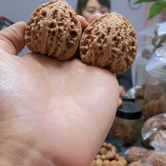 【闪购商品】把件文玩核桃43虎头王