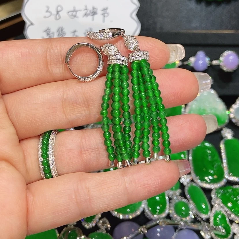 【闪购商品】翡翠耳饰未镶嵌天然翡翠