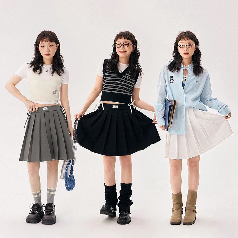 CHUU秋季女装蕾丝拼接设计鬼马甜心学院风高妹穿搭百搭半身裙