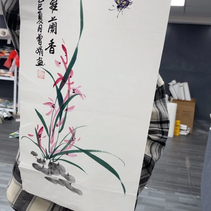 字画等多种形式的艺术作品和