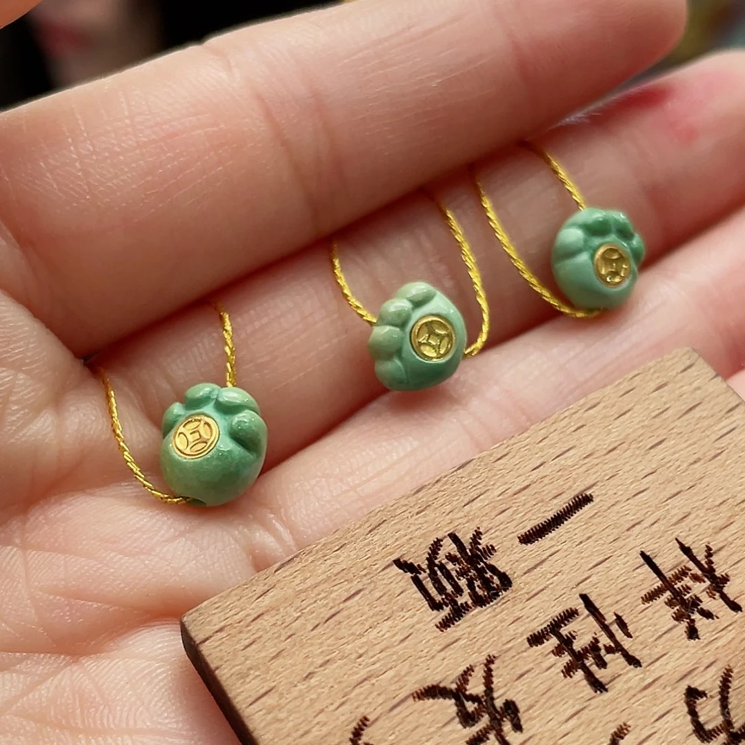 绿松石颈饰未镶嵌