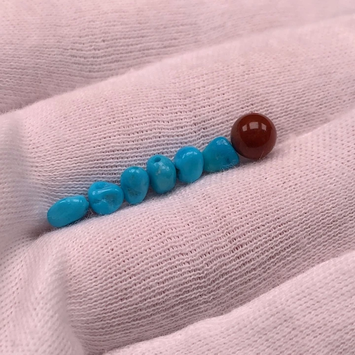 南红玛瑙未镶嵌珠宝奇石