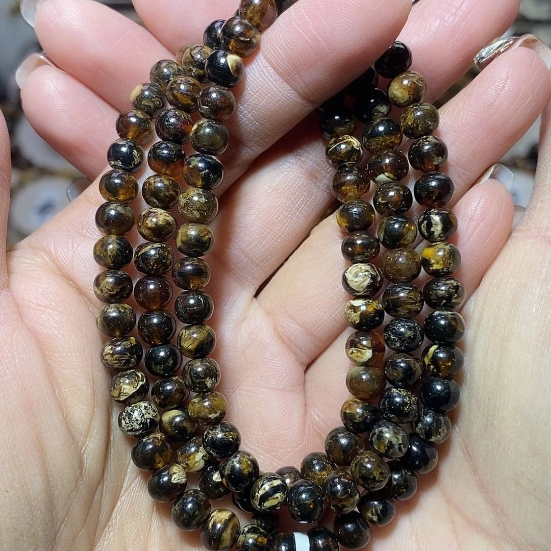 琥珀未镶嵌裸石黑白花6福利