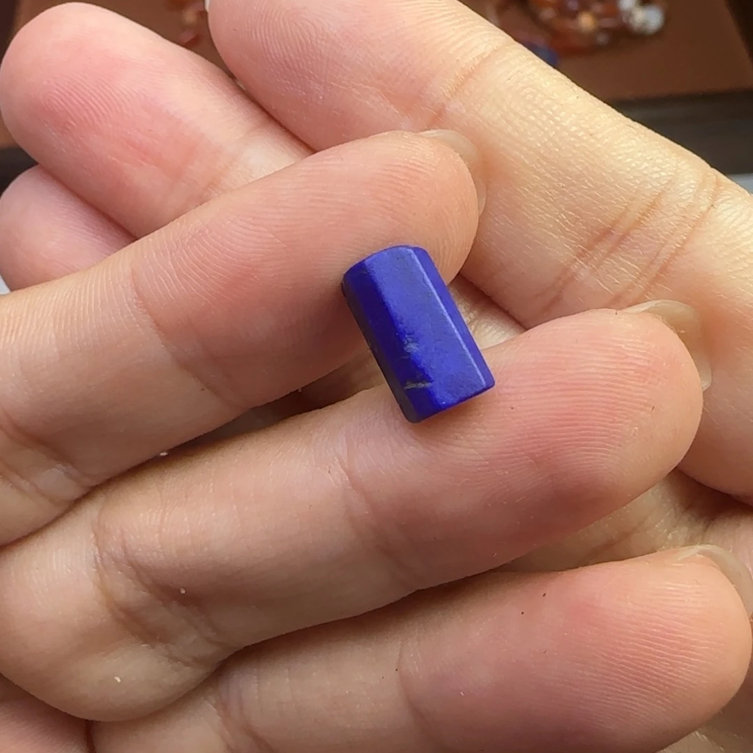 不***哦玛瑙/玉髓未镶嵌珠宝半成品