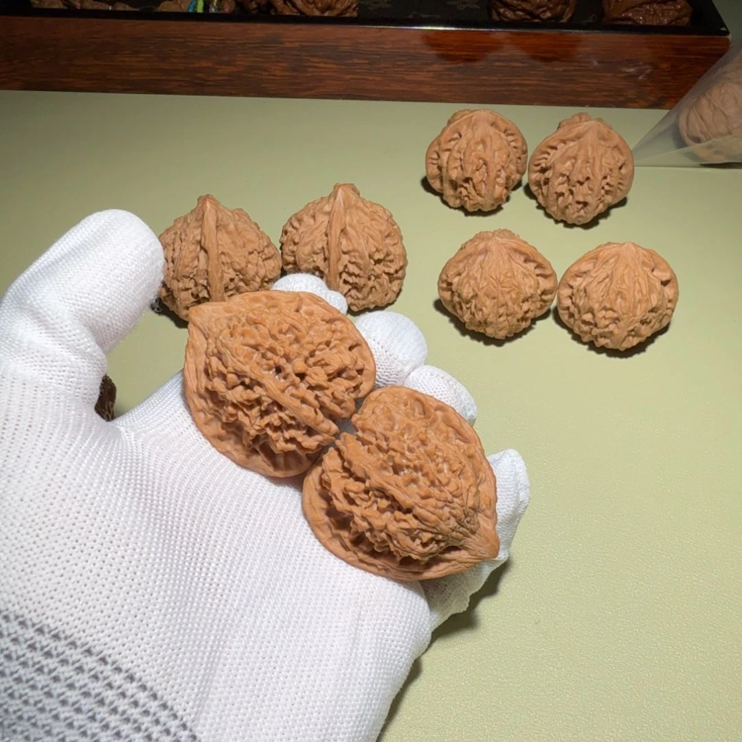 七***洞吊坠文玩核桃满天星