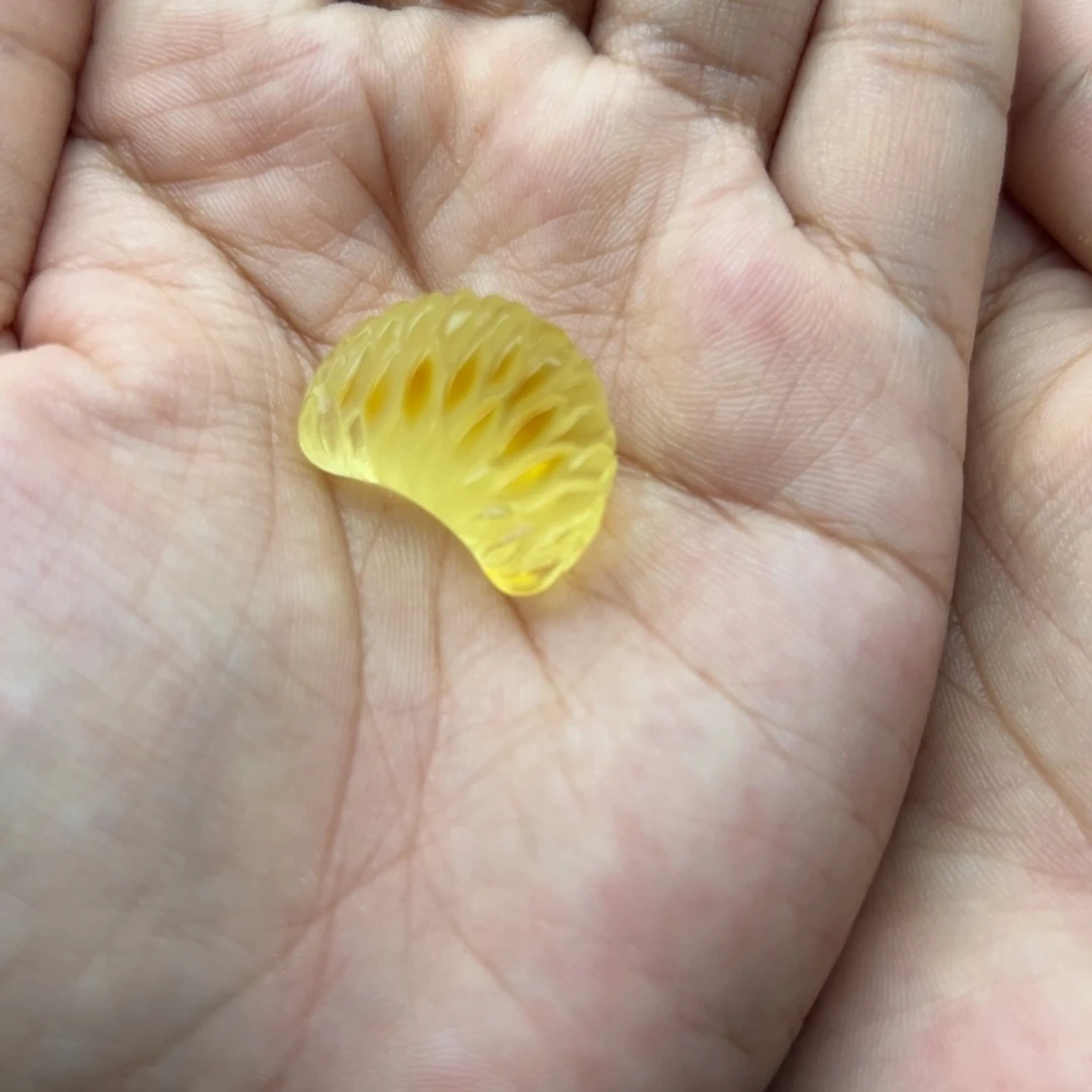 琥珀未镶嵌珠宝奇石橘子瓣打孔不退换