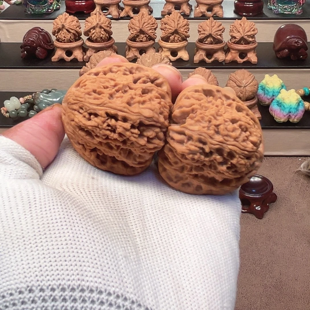 把件桃核43南疆石