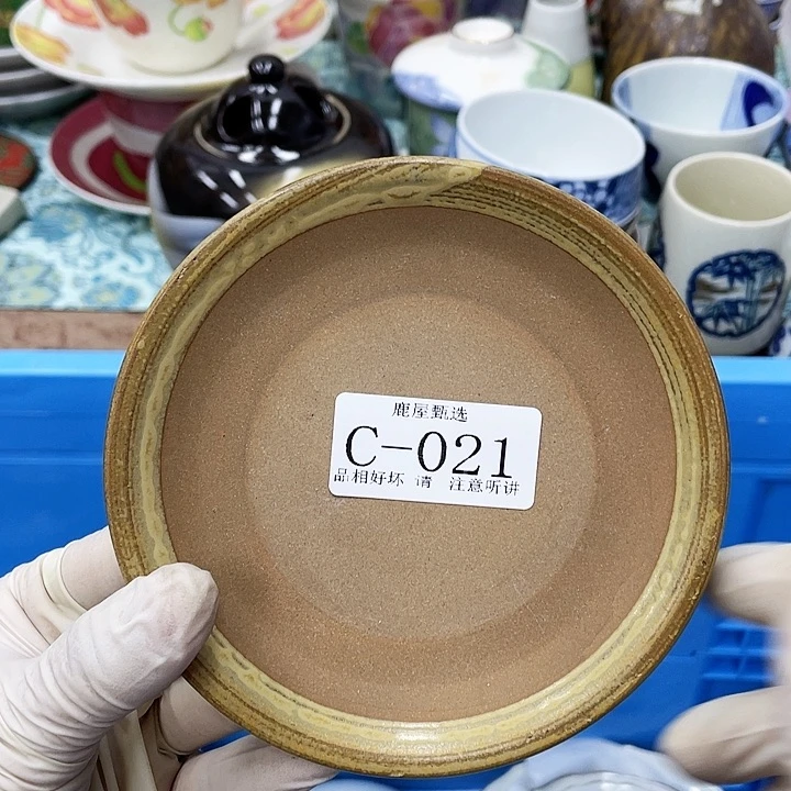 辉****21 鹿屋家的美丽瓷器