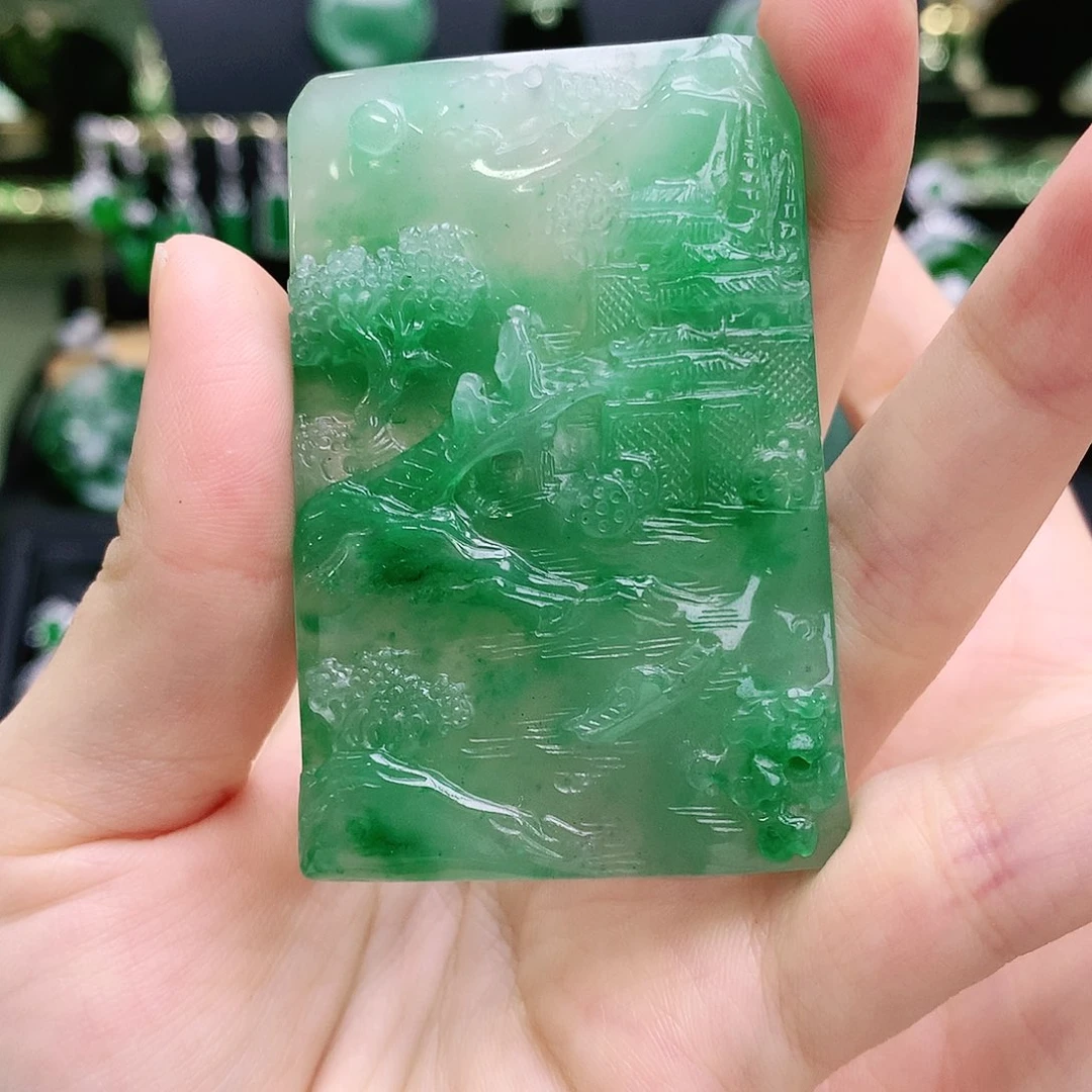 石英质玉吊坠未镶嵌