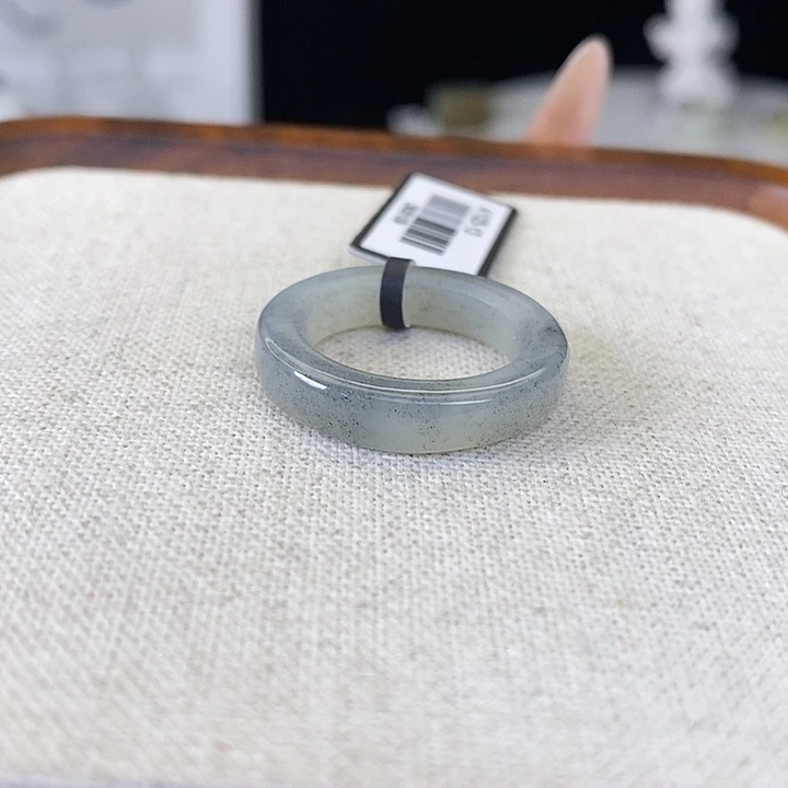 和田玉（糖玉）未镶嵌戒指Z46 直切烟灰点墨 16.8