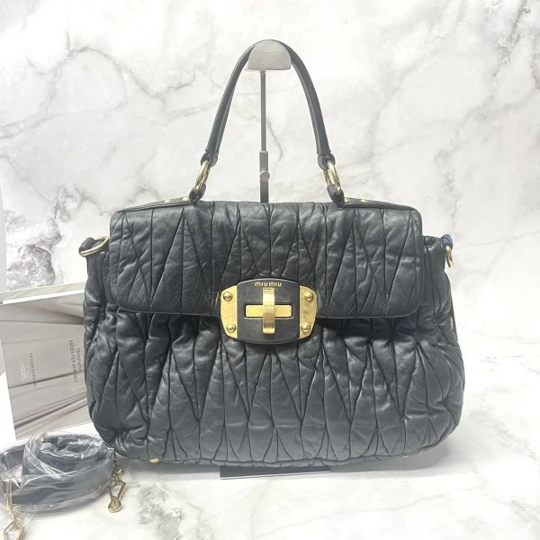 95新/谬谬/妃鱼/手提包/市场价14999/250207LT0030