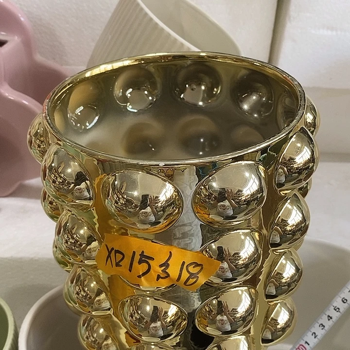 摆件陶盆有孔 瑕疵介意勿拍