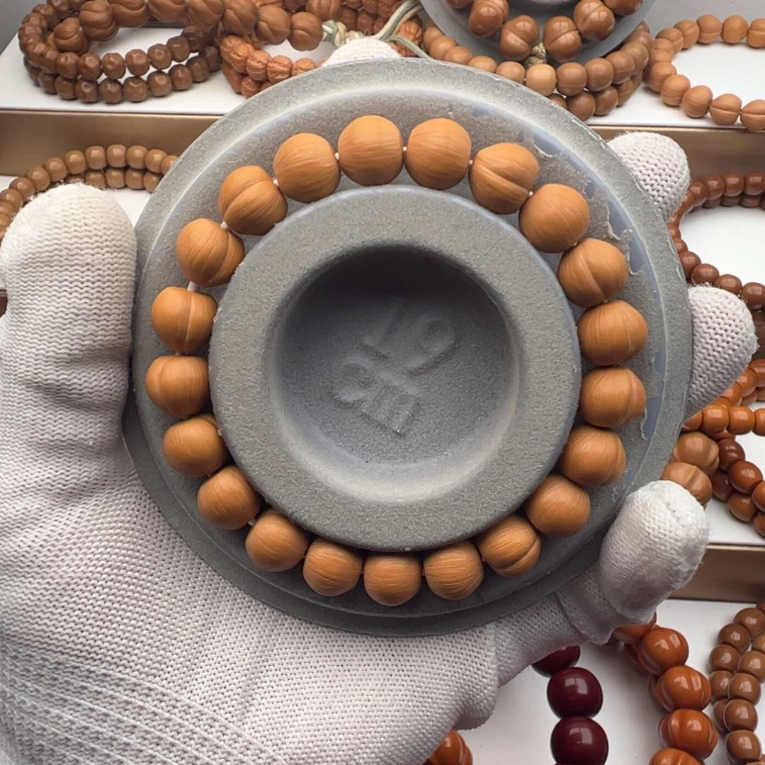 殇***宠核桃小屁桃小龙岩