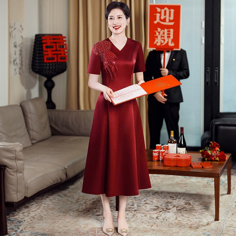 中长款喜婆婆喜妈妈婚宴装春夏婚礼服高贵大气爆款遮肚显瘦连衣裙