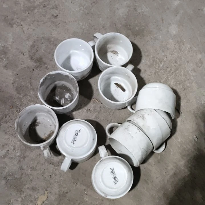 摆件陶瓷盘子碗啥都有