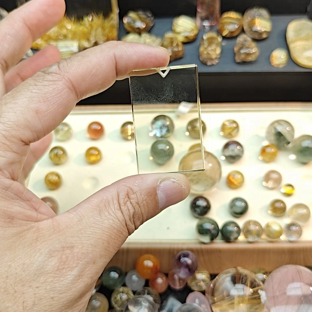 未镶嵌水晶珠宝半成品45.9*7.0*29.3mm黄水晶牌