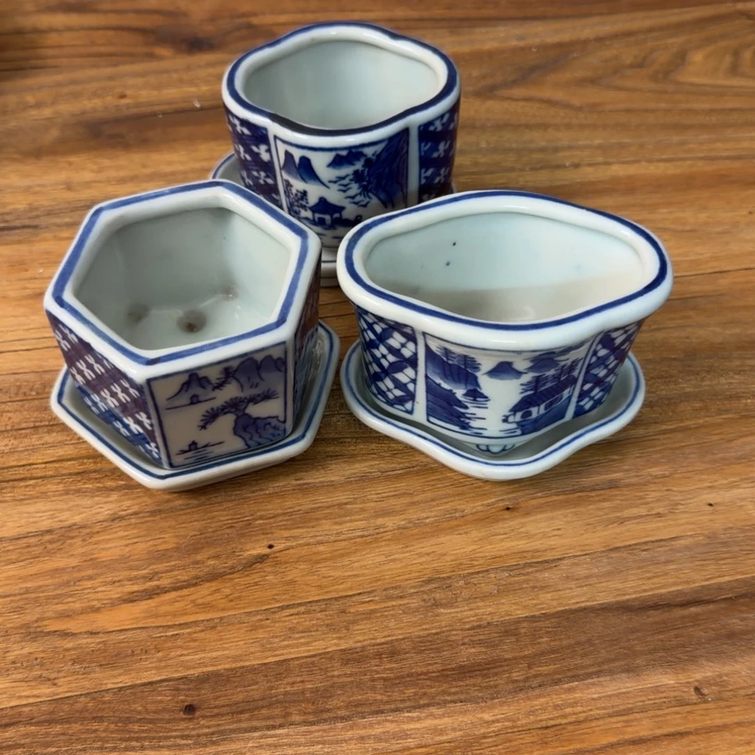 希***淮陶陶瓷，默认瑕疵，介意勿拍。