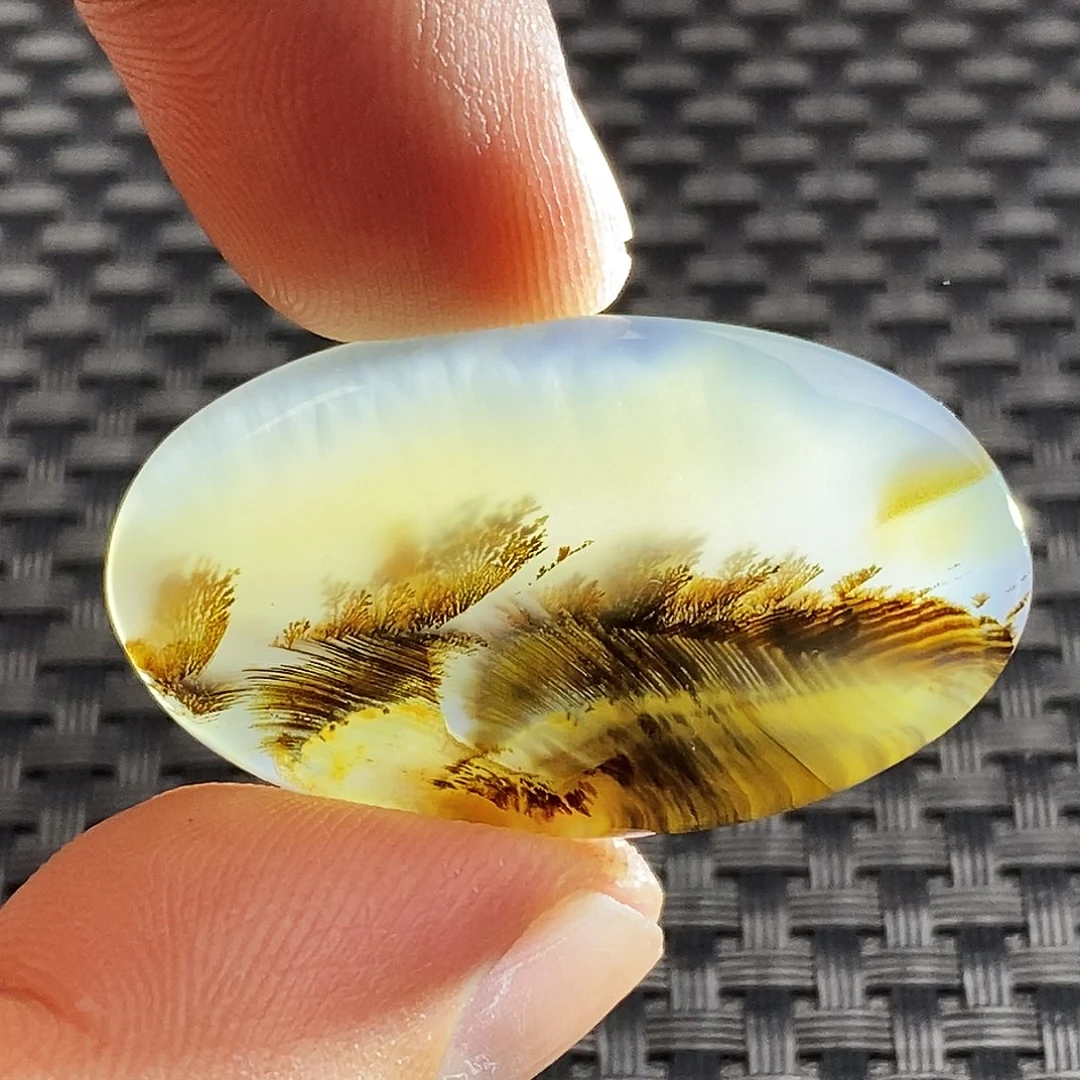 红***石玛瑙/玉髓未镶嵌吊坠(不含链)