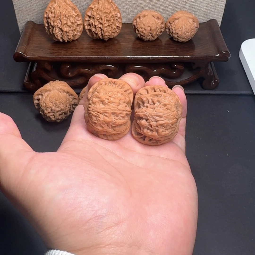 文玩核桃把件40战鼓闷尖狮子头全品