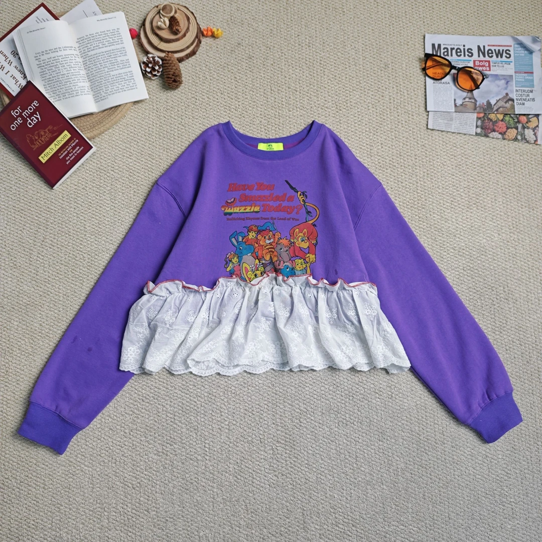 2025年早春新款休闲卡通印花条纹拼蕾丝加厚卫衣9215