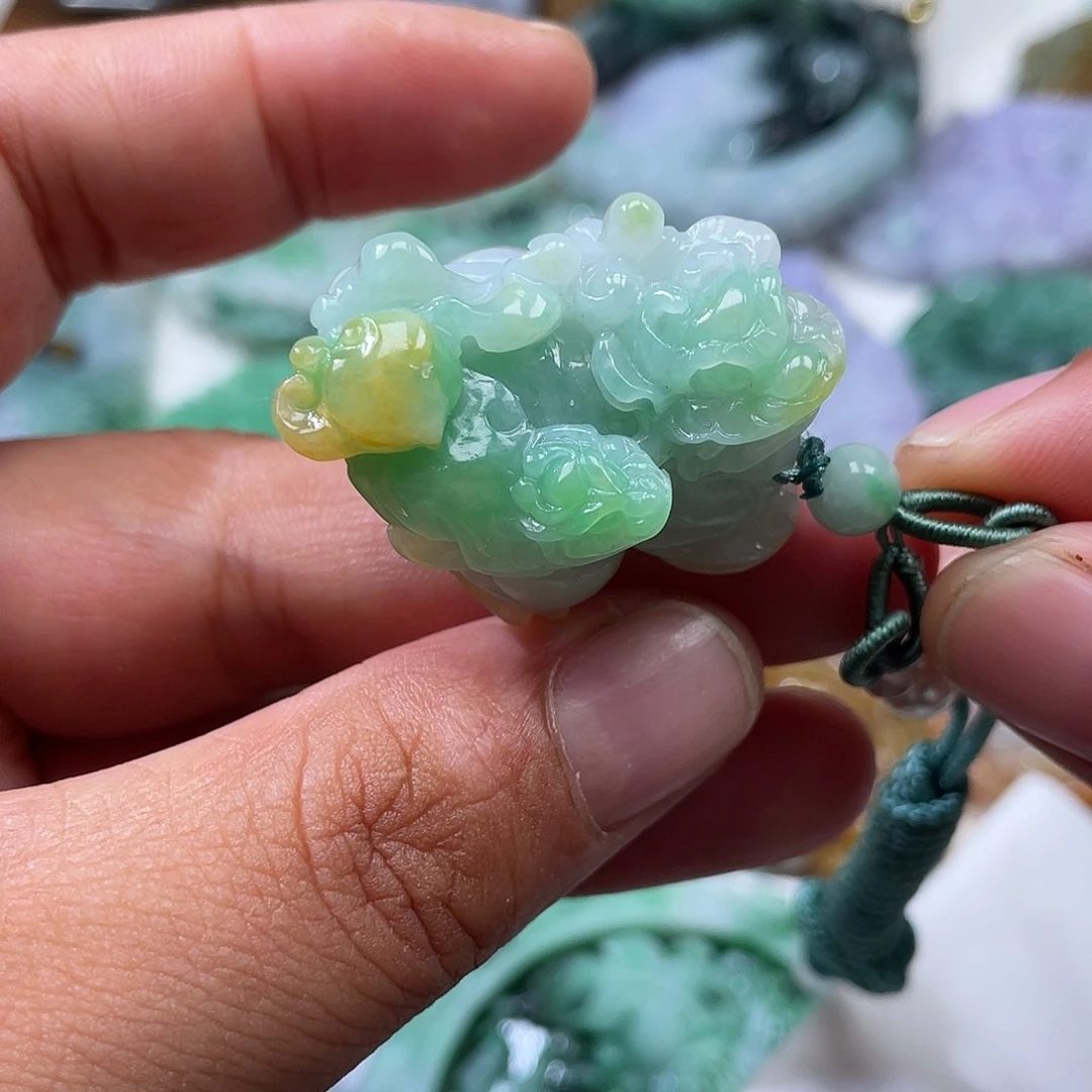 颈饰未镶嵌翡翠翡玉缘翡翠