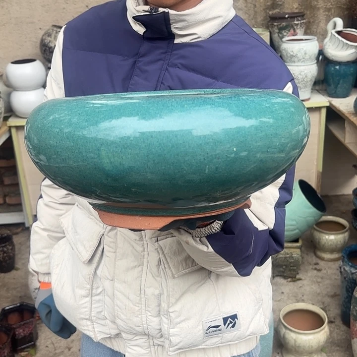 紫砂茶碗飞碟口径23高度14