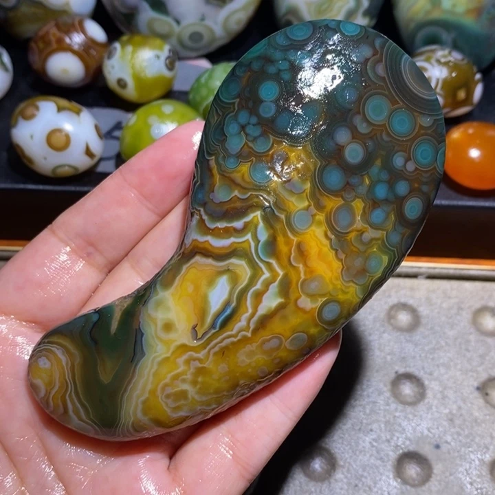 未镶嵌玛瑙/玉髓珠宝半成品59