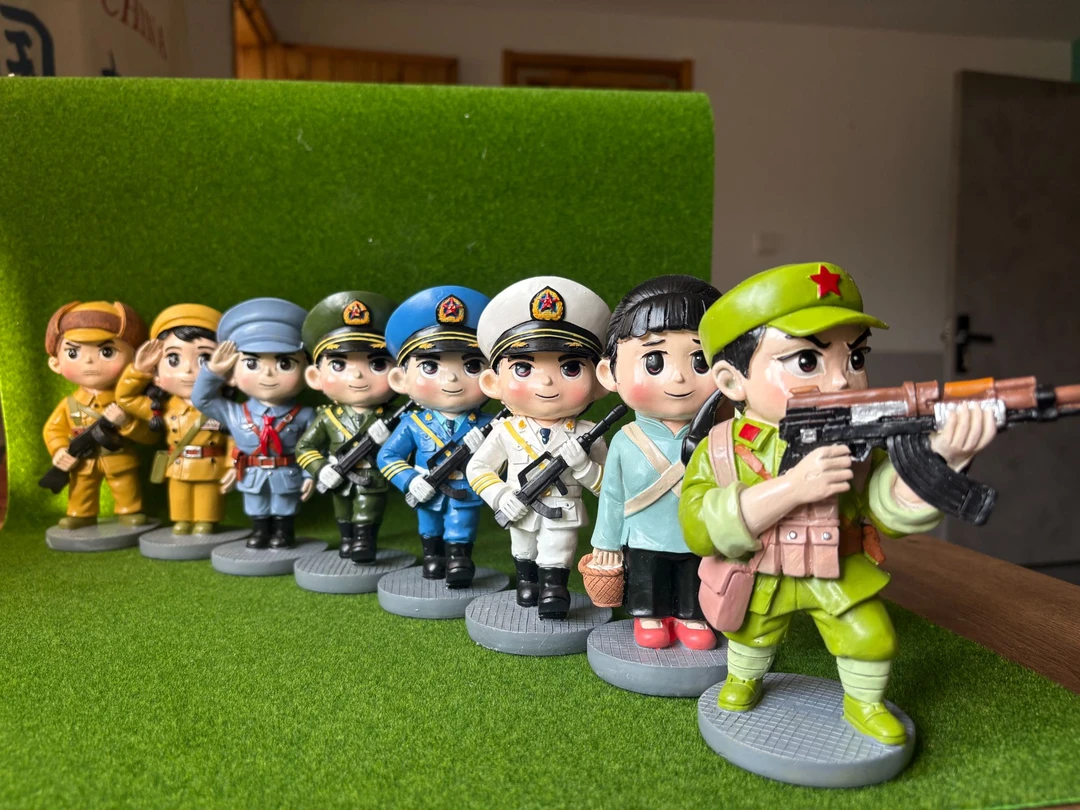 热销培训会议礼品爱国教育红色文创工艺品摆件红军八路军战士