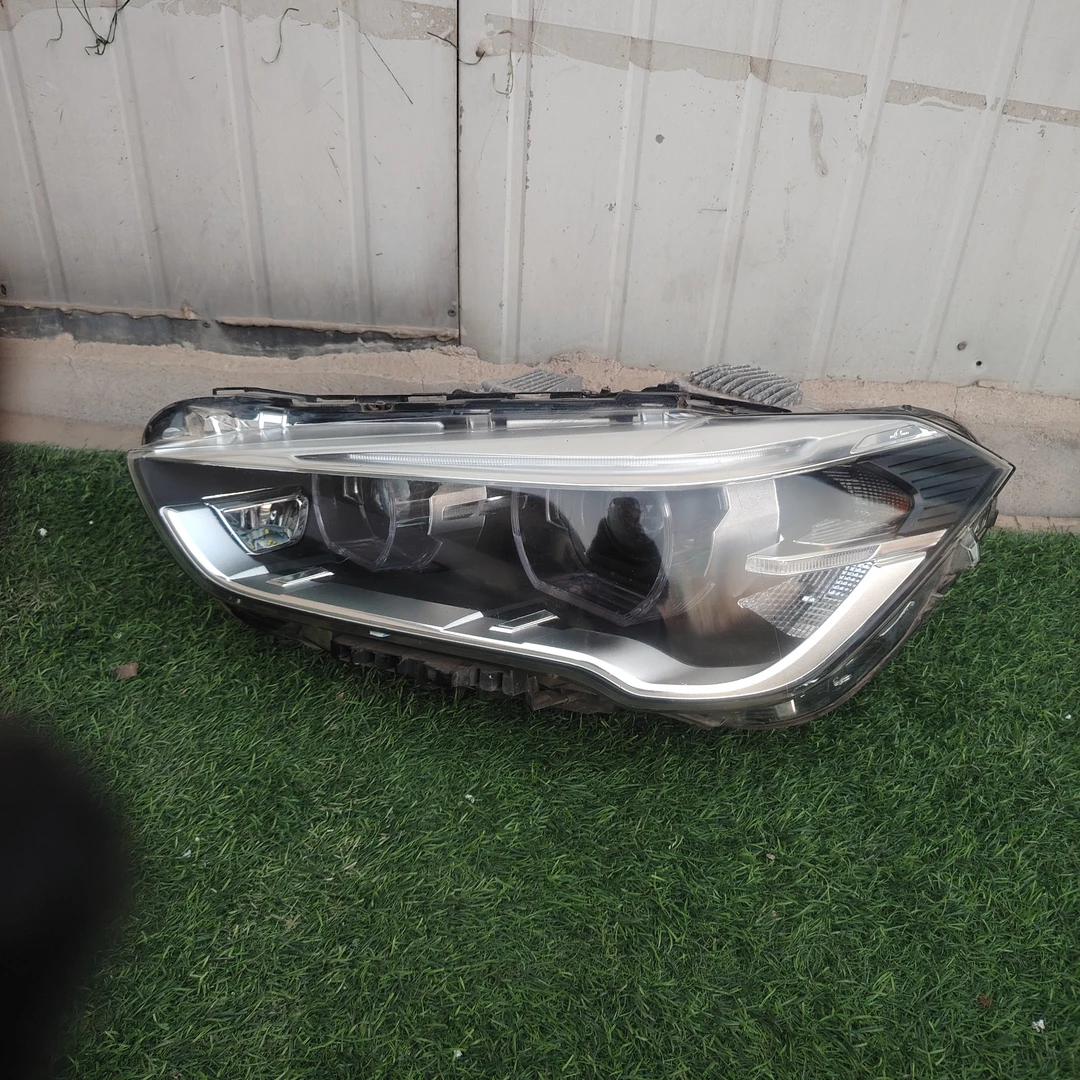 适用16-19款宝马X1F49前大灯前照明灯前车灯疝气大灯