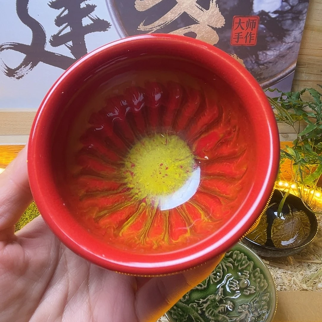 茶盏在你面前装着不在意自己