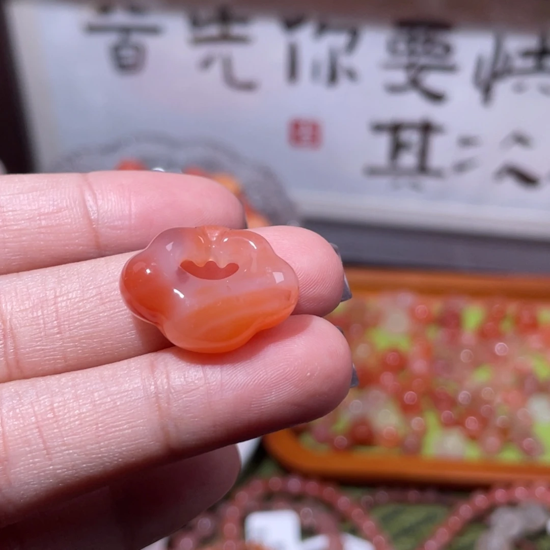 未镶嵌南红玛瑙挂件8076
