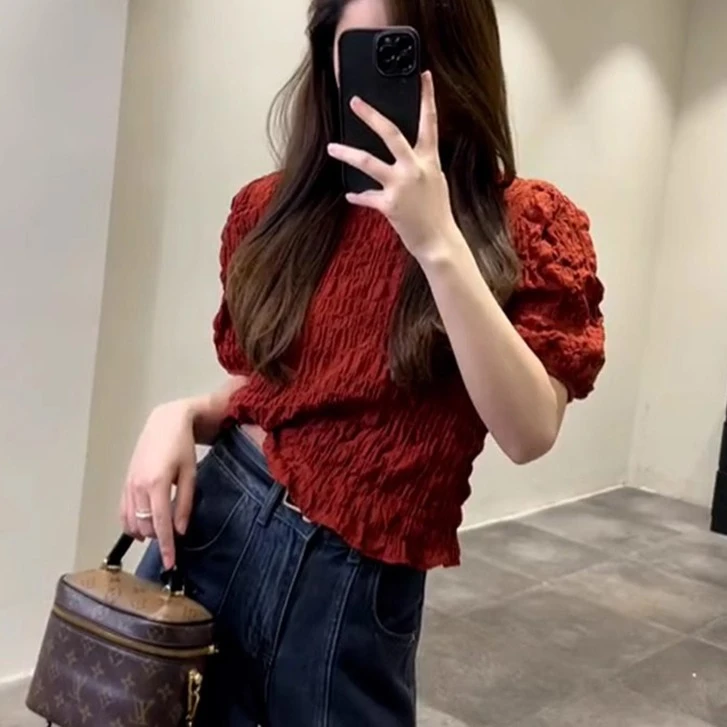 韩系chic别致设计感小众不撞款上衣超好看红色肌理感短袖T恤女夏