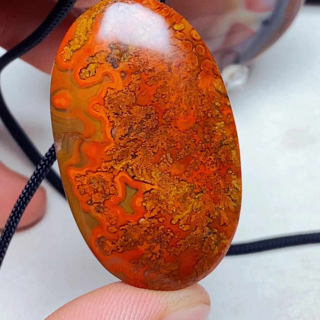 禅***味玛瑙/玉髓未镶嵌颈饰