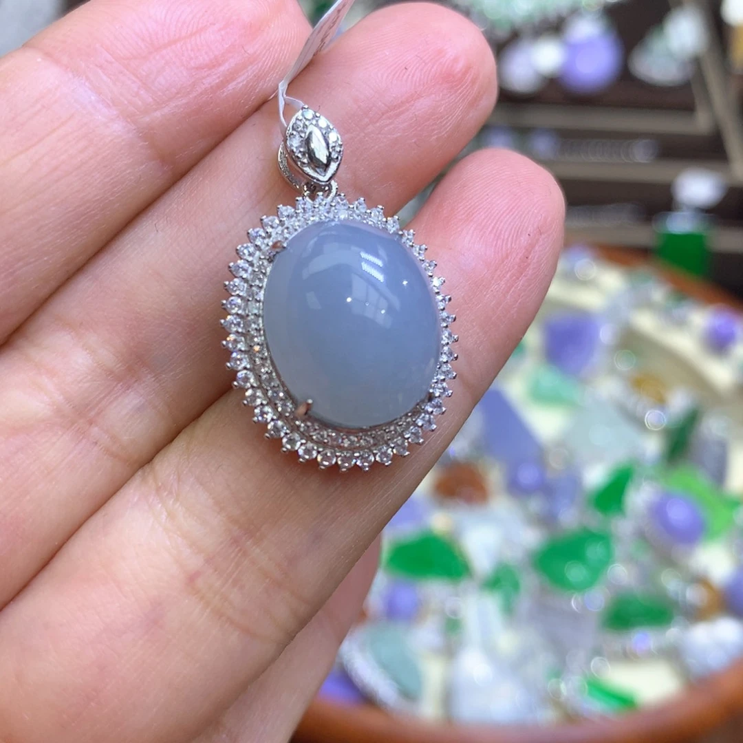 翡翠颈饰银S925镀金镶嵌翡翠吊坠