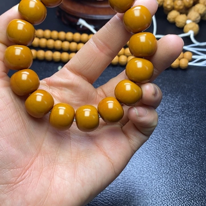 猴头核桃手串猴头