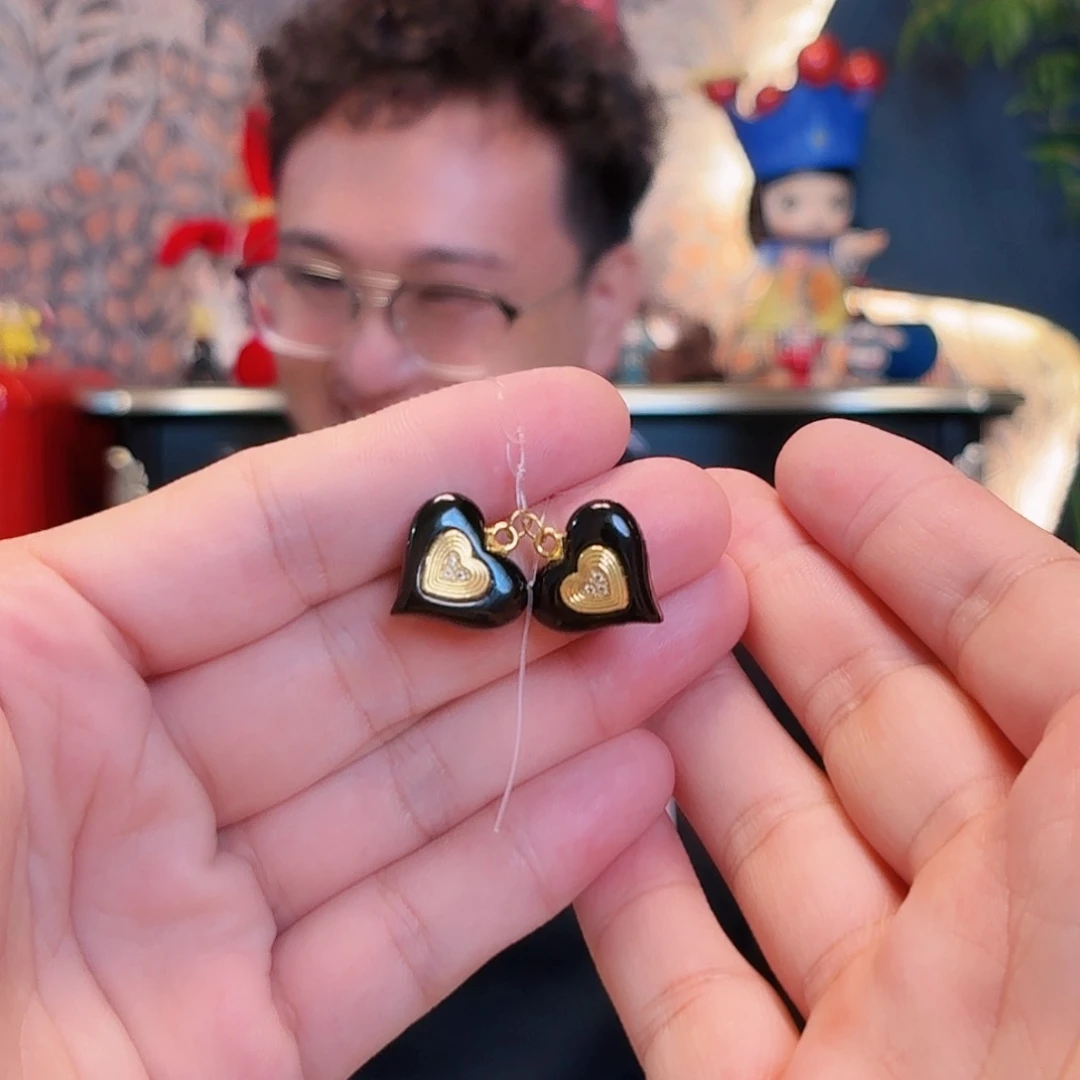 18K金镶嵌耳钉玛瑙/玉髓耳饰